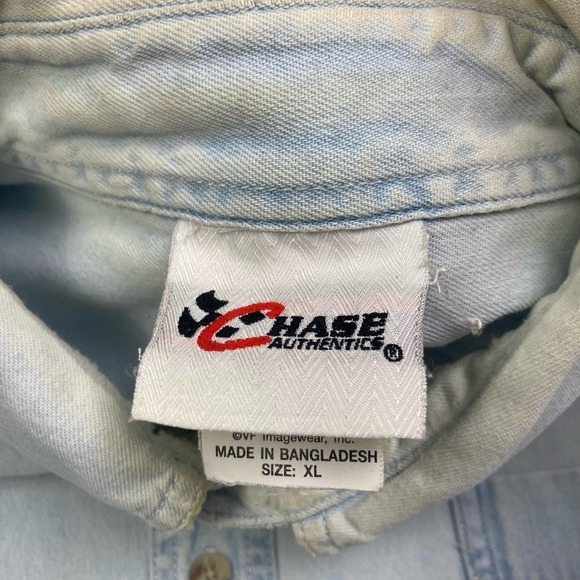 Vintage 2000s 'Dale Earnhardt Jr.' Budweiser Button-Down - Picture 4 of 10